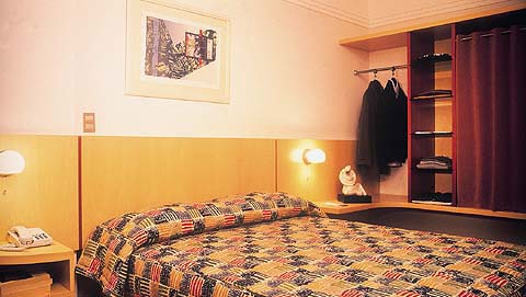 ����� Manhattan Plaza, ����