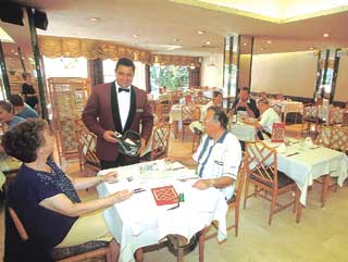 ����� Berloy Palace, ����