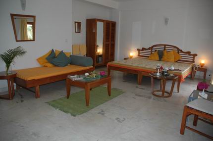 ����� Kamal Retreat, ����