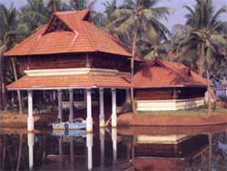 ����� Aquaserene Resort Kollam, ����