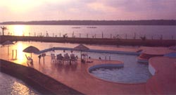 ����� Aquaserene Resort Kollam, ����