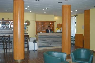 ����� Beta Hotel Hullam, ����