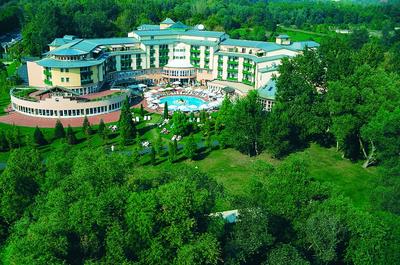 ����� Rogner Hotel & Spa Lotus Therme, ����