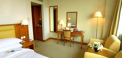 ����� Harbour Plaza Kunming, ����