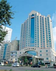 ����� Equatorial Qingdao, ����