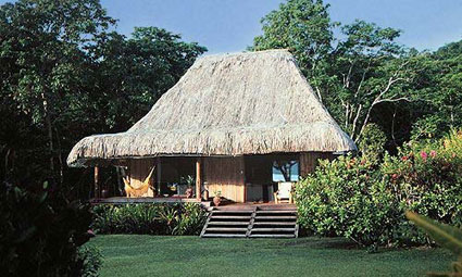 ����� Qamea Resort and Spa, ����