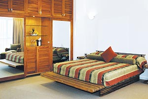 ����� Tanoa Plaza, ����