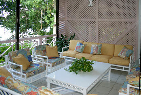 ����� Villa Eight Rivers, ����