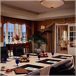 ����� Ritz-Carlton Marina Del Rey, ����