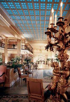 ����� Renaissance Mayflower, ����