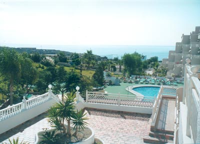 ����� Tropical Park APT, ����