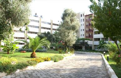 ����� Emir Beach, ����