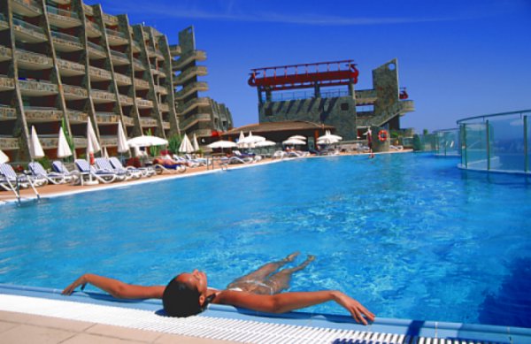����� Gloria Palace Amadores, ����