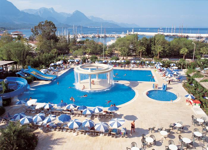 ����� Ozkaymak Marina, ����