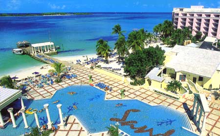  Sandals Royal Bahamian, 