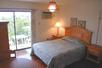 ����� The Orange Hill Inn, ����