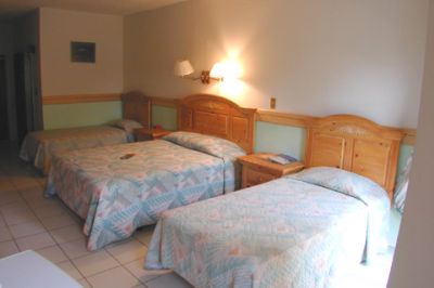 ����� The Orange Hill Inn, ����