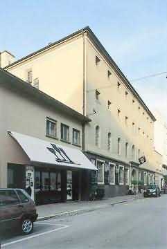 ����� Loewengraben Jailhotel, ����