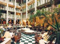 ����� Cham Palace, ����