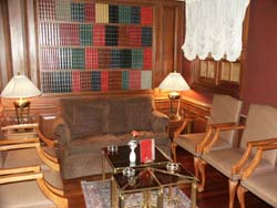 ����� Cham Palace, ����