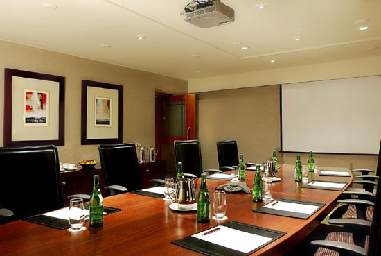 ����� Four Points by Sheraton, ����