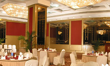 ����� Le Meridien Bangalore, ����