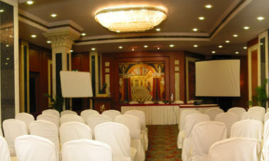 ����� Le Meridien Bangalore, ����