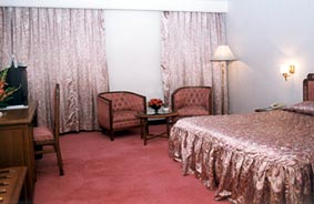 ����� Peerless Inn, ����