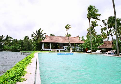 ����� Kumarakom Lake Resort, ����