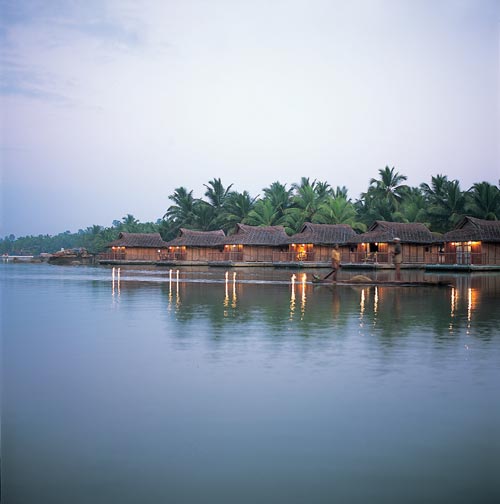 ����� Poovar Island Resort, ����