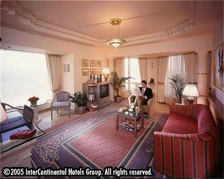 ����� Holiday Inn Bombay, ����