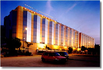 ����� Ramada Palm Grove, ����