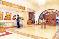 ����� Abad Plaza, ����