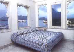 ����� Caravan Serai, ����