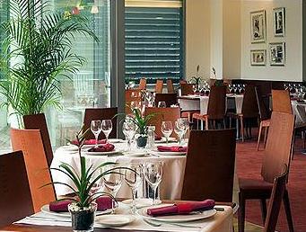 ����� Novotel Barcelona Sant Joan Despi, ����