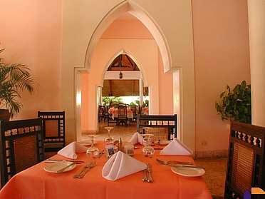 ����� Barcelo Capella, ����