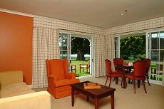 ����� Duxton Hotel Okawa Bay, ����