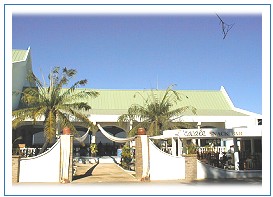 ����� La Piscine, ����