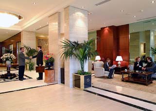 ����� Tryp Bellver, ����