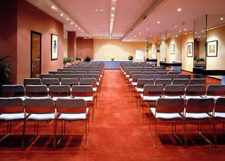 ����� Tryp Bellver, ����