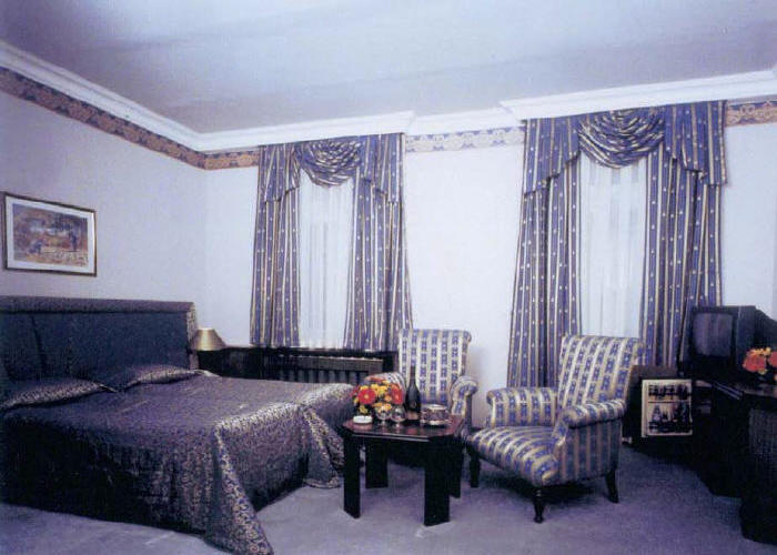 ����� Ambassador hotel Almaty, ����