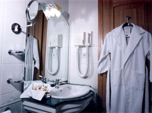 ����� Nobil Club Hotel, ����