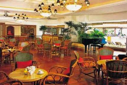 ����� Holiday Inn, ����