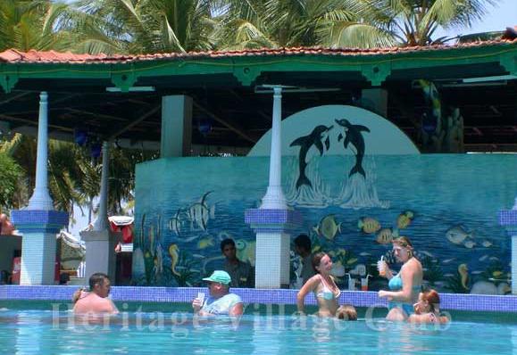 ����� Heritage Village Club, ����
