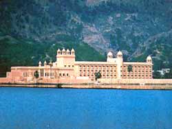 ����� Trident Oberoi, ����