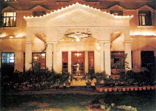 ����� Centre Point, ����