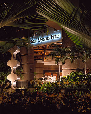 ����� Four Seasons Hotel Singapore, ����
