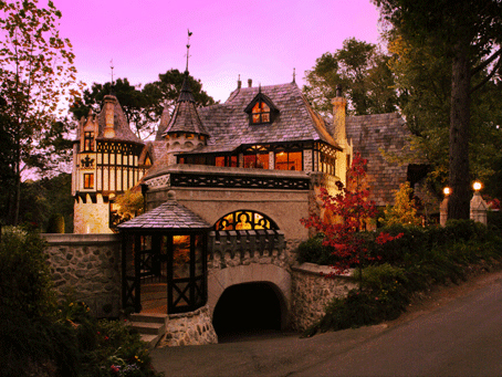 ����� Thorngrove Manor, ����