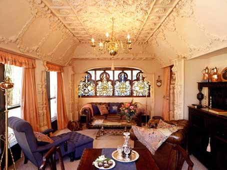 ����� Thorngrove Manor, ����