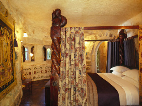 ����� Thorngrove Manor, ����